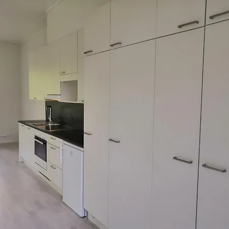 شقة Grillausmahdollisuudella إسبو